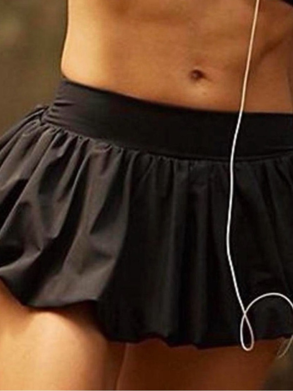 Free People Movement Dance all day- Black Ruffled Athletic Skort - Large- NWT